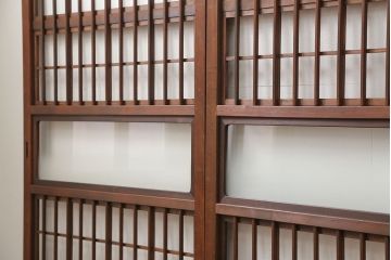 アンティーク 裏障子付きのスッキリとした格子戸 4枚セット(和風建具)