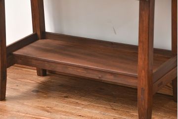 アンティーク家具　アンティーク かわいいデザインのサイドテーブル(作業台)