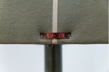 アンティーク雑貨　イギリスビンテージ　シンガー(SINGER)製　アンティークトルソー(マネキン)