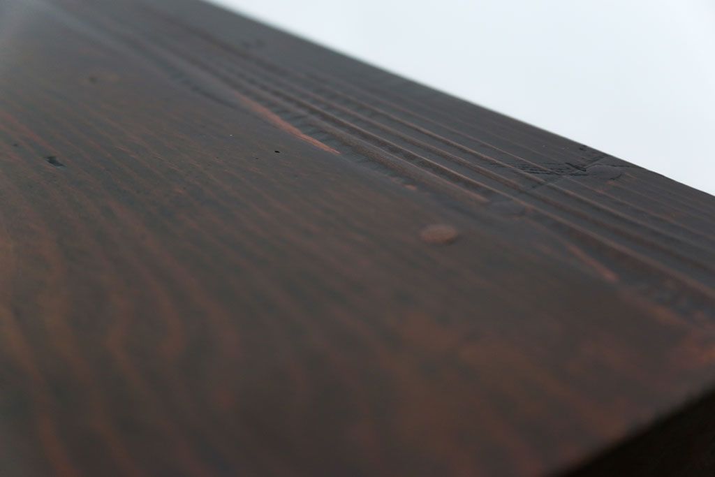 アンティーク家具　古民具・骨董 古い木の小さな机(飾り棚、テーブル)