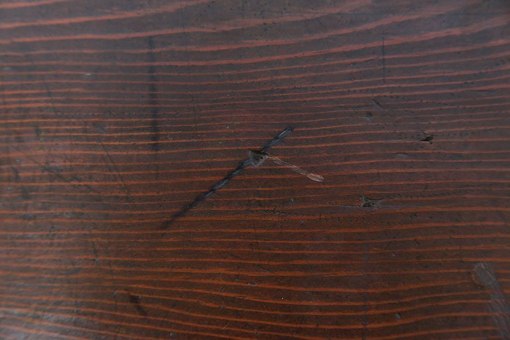 アンティーク家具　古民具・骨董 古い木の小さな机(飾り棚、テーブル)