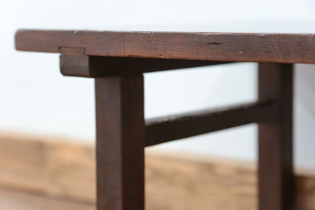 アンティーク家具　古民具・骨董 古い木の小さな机(飾り棚、テーブル)