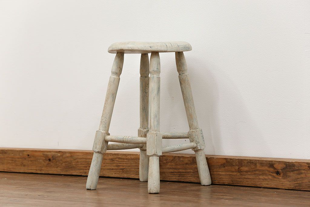 アンティーク家具　アンティークペイント かわいいスツール(1)(丸椅子、イス)