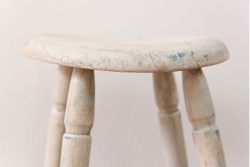 アンティーク家具　アンティークペイント かわいいスツール(1)(丸椅子、イス)