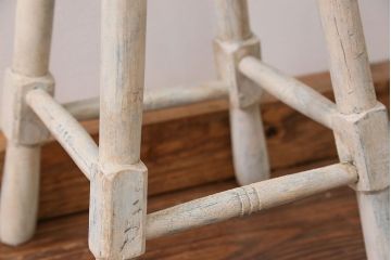 アンティーク家具　アンティークペイント かわいいスツール(1)(丸椅子、イス)