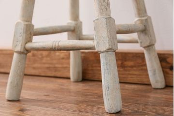 アンティーク家具　アンティークペイント かわいいスツール(1)(丸椅子、イス)
