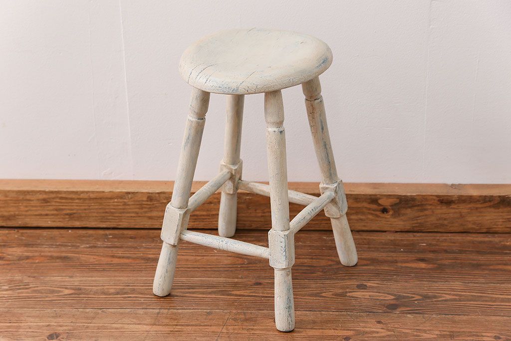 アンティーク家具　アンティークペイント かわいいスツール(1)(丸椅子、イス)