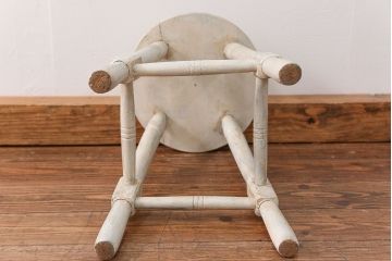 アンティーク家具　アンティークペイント かわいいスツール(1)(丸椅子、イス)