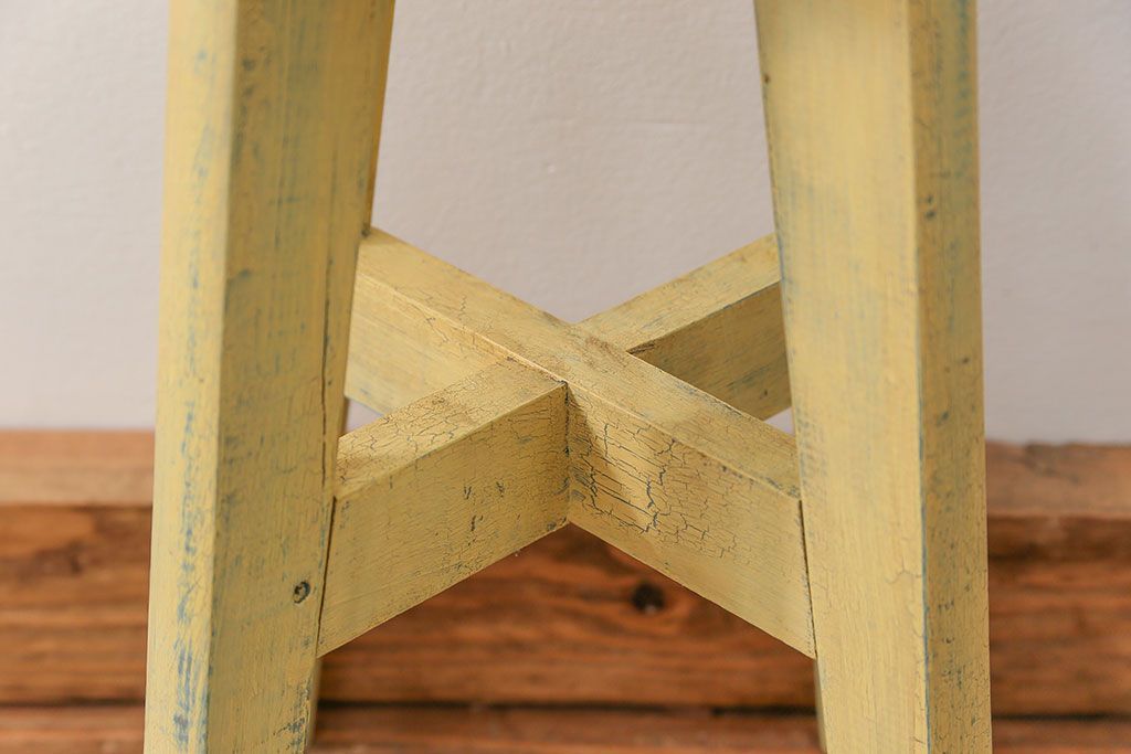 アンティーク家具　アンティークペイント かわいいスツール(3)(丸椅子、イス)