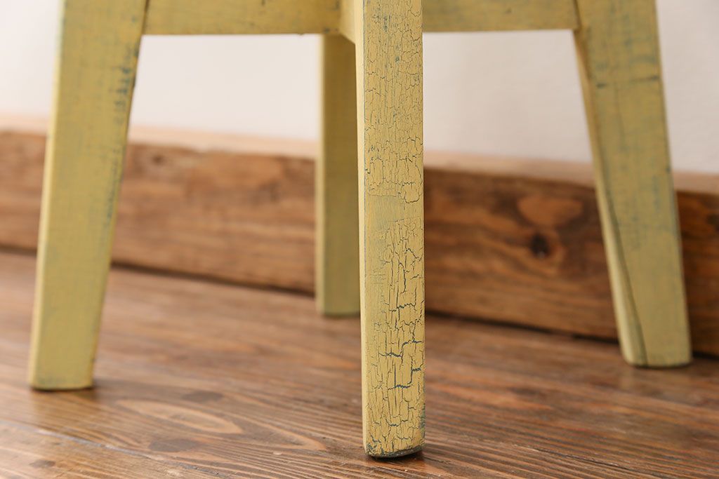 アンティーク家具　アンティークペイント かわいいスツール(3)(丸椅子、イス)