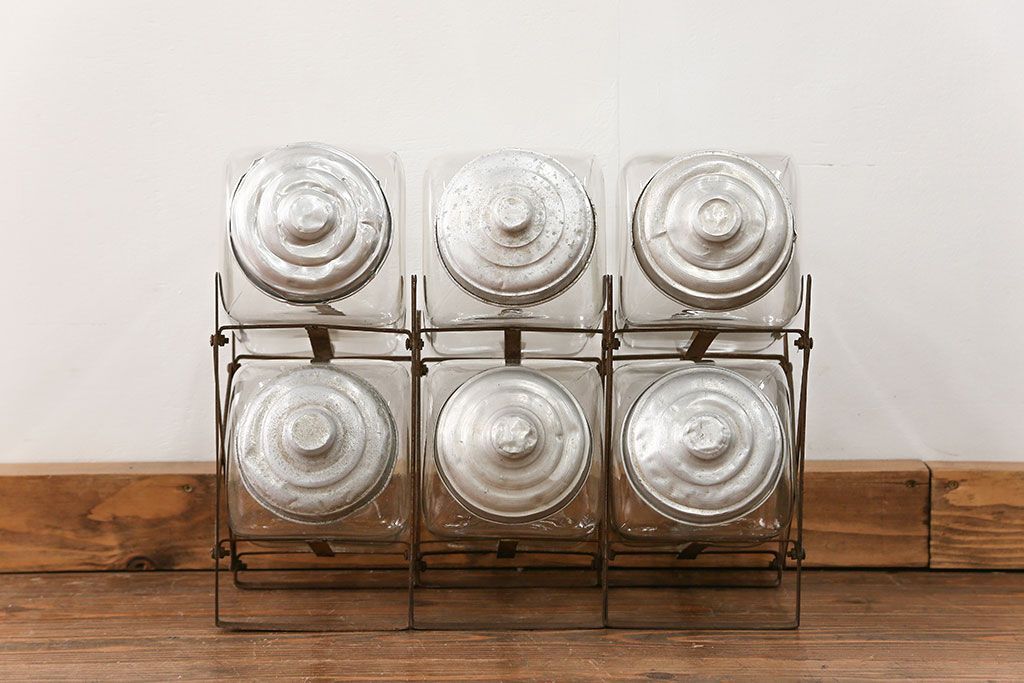 アンティーク雑貨　昭和レトロ 古い駄菓子屋の六連ガラス瓶(ガラスビン)