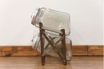 アンティーク雑貨　昭和レトロ 古い駄菓子屋の六連ガラス瓶(ガラスビン)