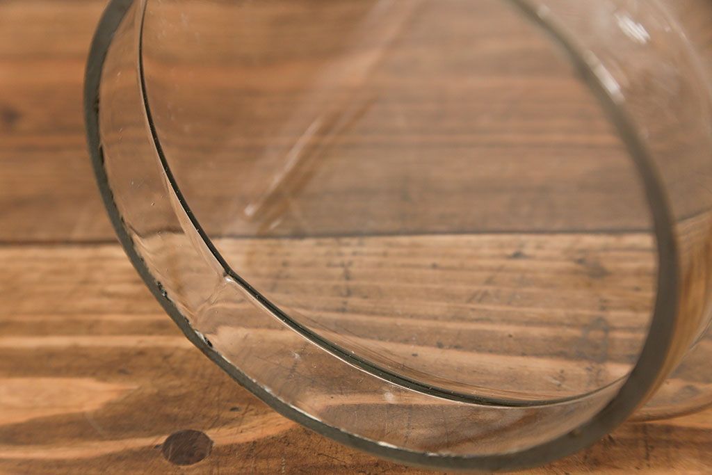 アンティーク雑貨　昭和レトロ 古い駄菓子屋の六連ガラス瓶(ガラスビン)