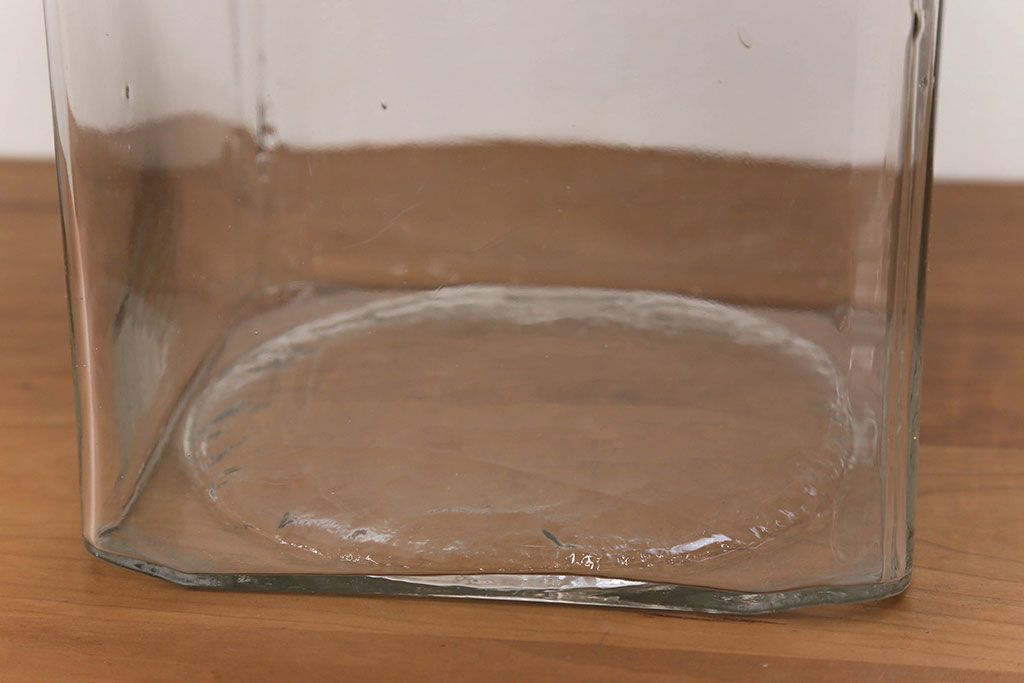 アンティーク雑貨　アンティーク 古い駄菓子屋のレトロなガラス瓶3個セット(ガラスビン)