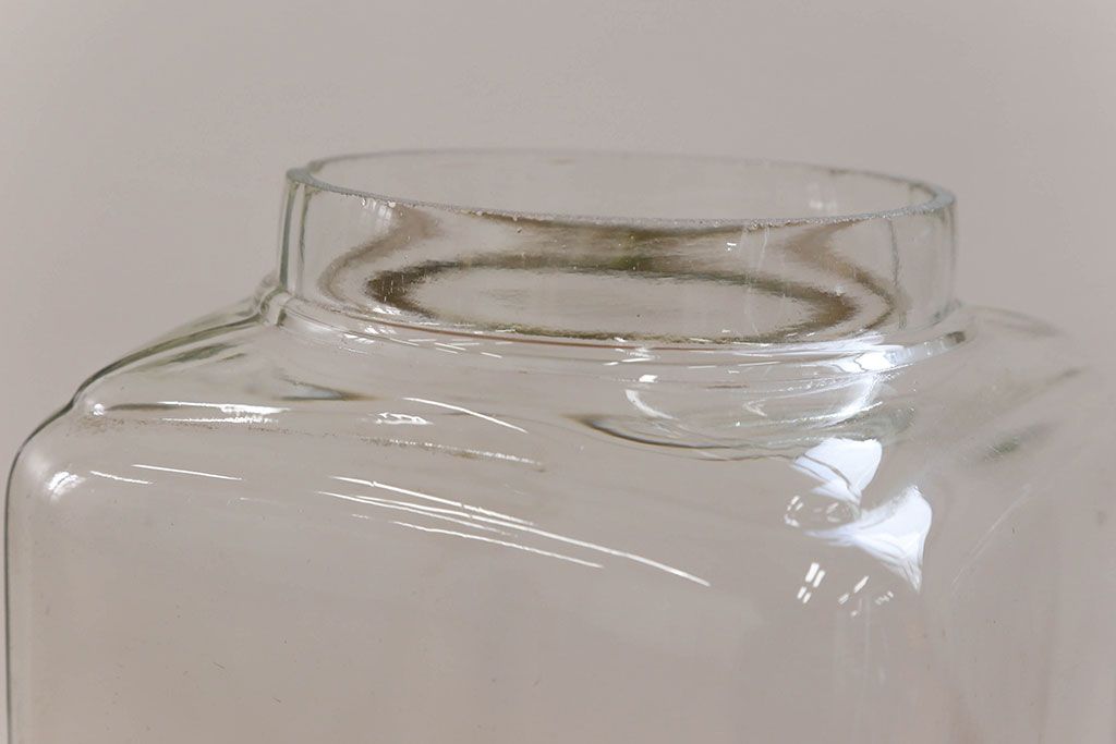 アンティーク雑貨　アンティーク 古い駄菓子屋のレトロなガラス瓶3個セット(ガラスビン)