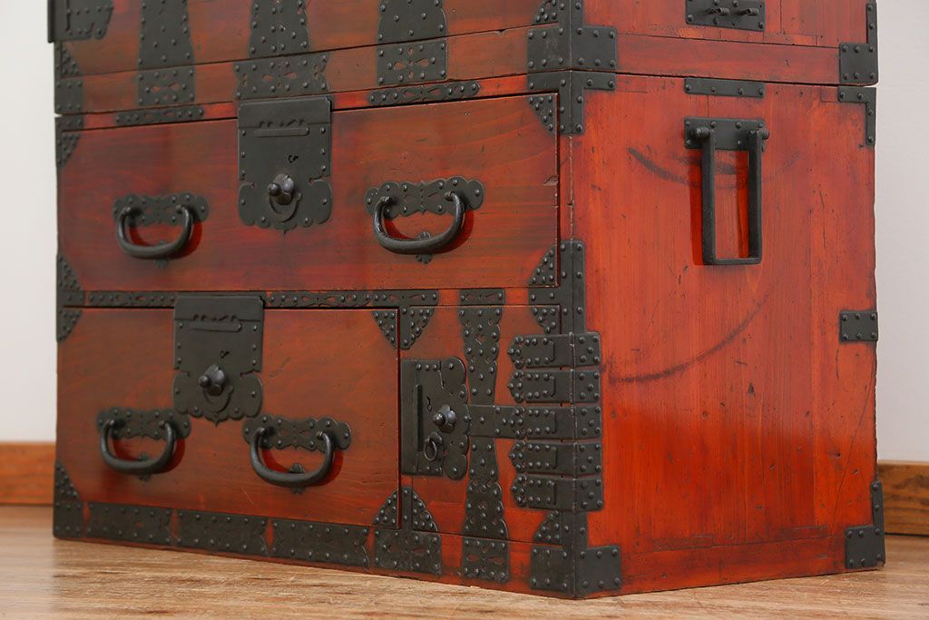 古民具・骨董 美品　金具の立派な観音開き時代箪笥(帳場箪笥、たんす)