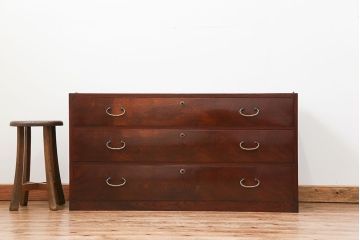 アンティーク家具　古民具・骨董 前面欅材の杢目の素晴らしい時代箪笥ローチェスト(1)(ローボード)