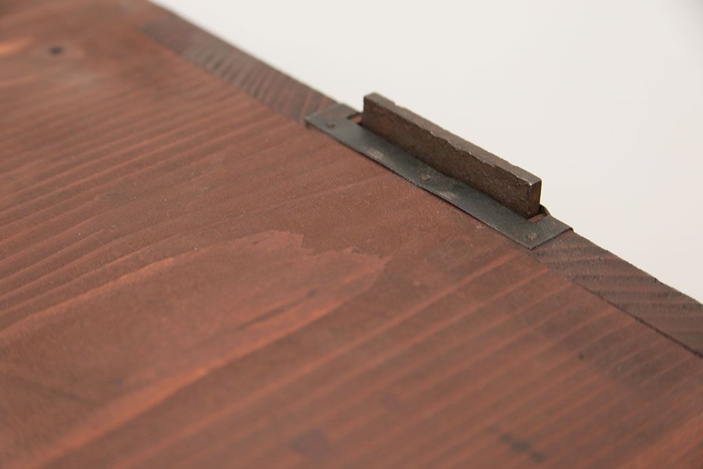 アンティーク家具　古民具・骨董 前面欅材の杢目の素晴らしい時代箪笥ローチェスト(1)(ローボード)