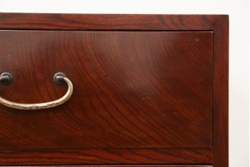 アンティーク家具　古民具・骨董 前面欅材の杢目の素晴らしい時代箪笥ローチェスト(1)(ローボード)