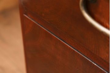 アンティーク家具　古民具・骨董 前面欅材の杢目の素晴らしい時代箪笥ローチェスト(1)(ローボード)