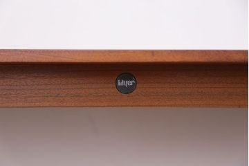 ヴィンテージ家具　北欧ビンテージ　チーク材のセンターテーブル(コーヒーテーブル)