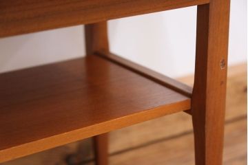 ヴィンテージ家具　北欧ビンテージ　チーク材のセンターテーブル(コーヒーテーブル)