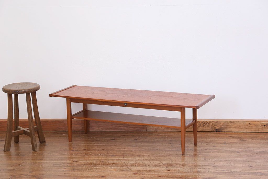 ヴィンテージ家具　北欧ビンテージ　チーク材のセンターテーブル(コーヒーテーブル)