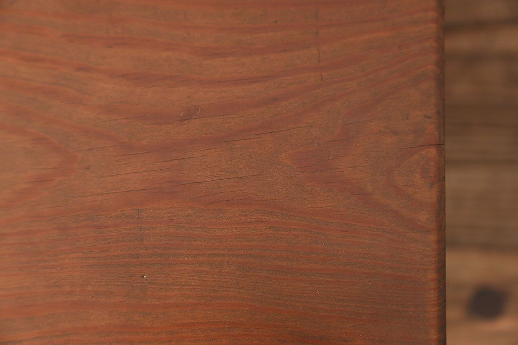 アンティーク家具　古民具・骨董 シンプルで小さなテーブル(机、花台)