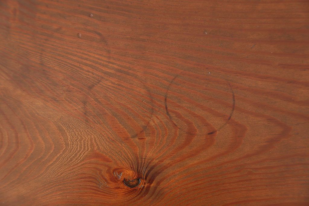 アンティーク家具　古民具・骨董 シンプルで小さなテーブル(机、花台)