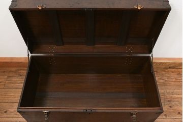 アンティーク雑貨　アンティーク 古い木のシンプルなトランク(収納箱)