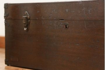 アンティーク雑貨　アンティーク 古い木のシンプルなトランク(収納箱)