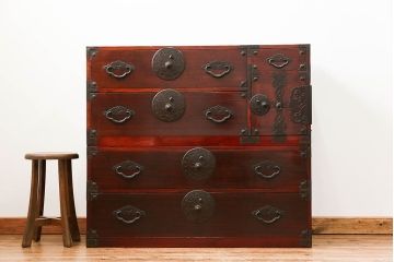 アンティーク家具　古民具・骨董 前面栗材の二段重ね米沢箪笥(時代箪笥)