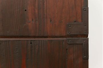 アンティーク家具　古民具・骨董 前面栗材の二段重ね米沢箪笥(時代箪笥)