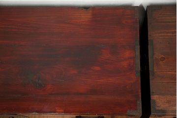 アンティーク家具　古民具・骨董 前面栗材の二段重ね米沢箪笥(時代箪笥)