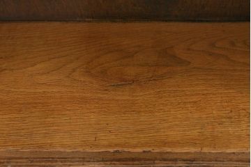 アンティーク家具　イギリスアンティーク オーク材の頑丈なブックシェルフ(本棚)