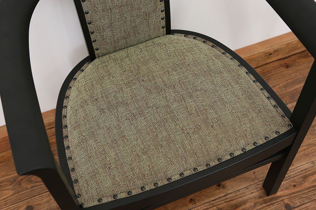 中古　1980年代　ブラックペイントアームチェア(1)