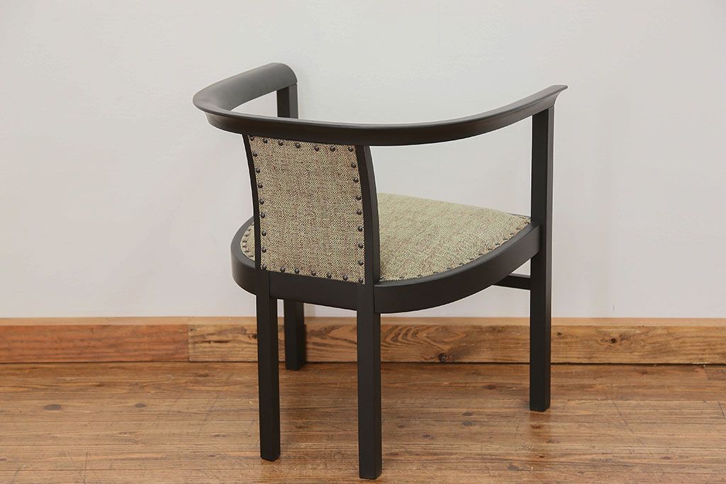 中古　1980年代　ブラックペイントアームチェア(1)