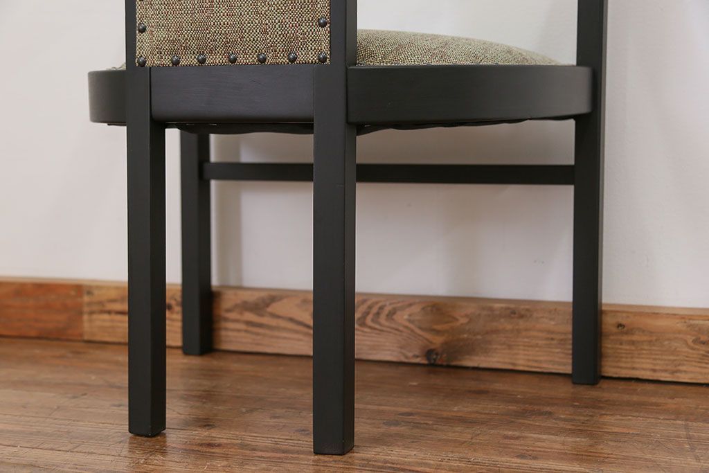 中古　1980年代　ブラックペイントアームチェア(1)