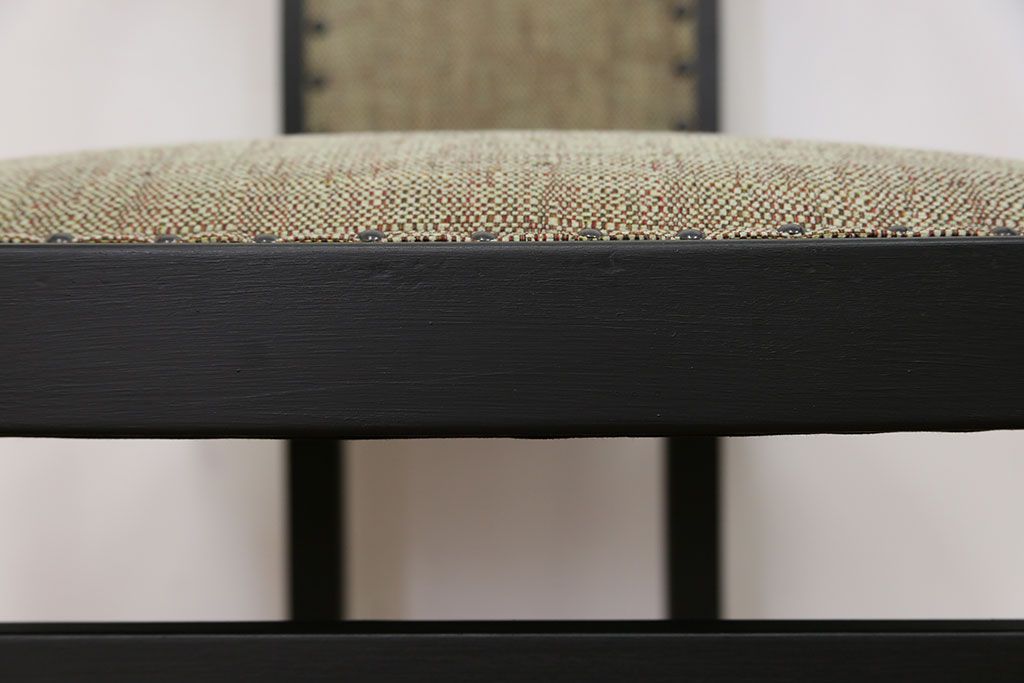 中古　1980年代　ブラックペイントアームチェア(2)