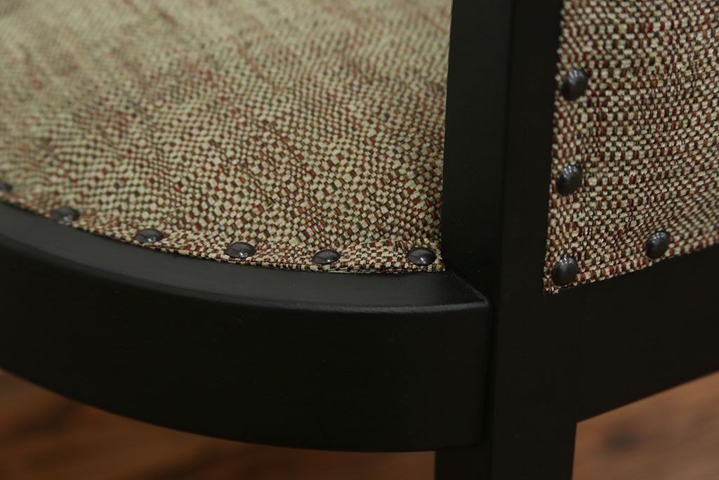 中古　1980年代　ブラックペイントアームチェア(2)