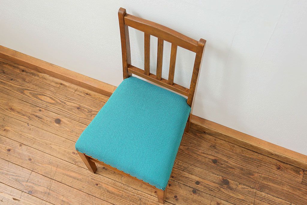 レトロ家具　昭和レトロ シンプルなアンティークチェア(椅子、イス)