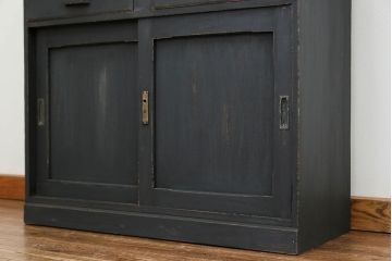 アンティーク家具　アンティークペイント　ダイヤガラス入り食器棚(キャビネット、ブックケース、収納棚)