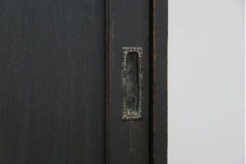 アンティーク家具　アンティークペイント　ダイヤガラス入り食器棚(キャビネット、ブックケース、収納棚)