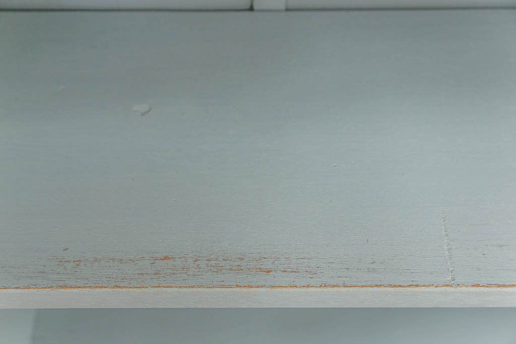 アンティーク家具　アンティークペイント　ダイヤガラス入り食器棚(キャビネット、ブックケース、収納棚)