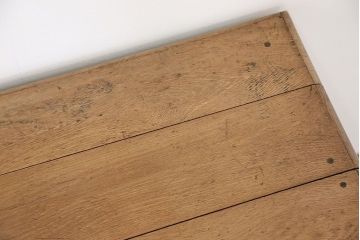 アンティーク家具　アンティークペイント　古いナラ材のかわいい片袖机　(テーブル、デスク、在宅ワーク、在宅用)