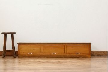 レトロ家具　昭和レトロ シンプルな三杯引き出しローボード　(ローチェスト)