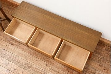 レトロ家具　昭和レトロ シンプルな三杯引き出しローボード　(ローチェスト)