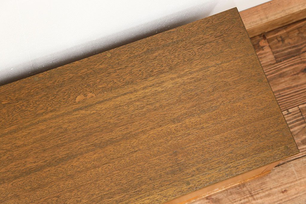 レトロ家具　昭和レトロ シンプルな三杯引き出しローボード　(ローチェスト)