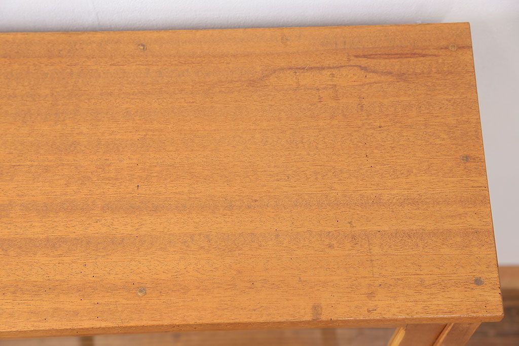 アンティーク家具　アンティーク 引き出し付き薄型脚付き収納棚(1)(キャビネット)