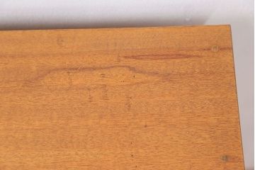 アンティーク家具　アンティーク 引き出し付き薄型脚付き収納棚(1)(キャビネット)